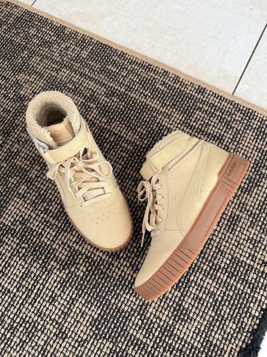 Взуття PUMA CARINA 3.0 MID SNEAKERS WOMEN зима/осінь розмір 39