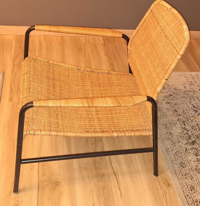 Cadeira Ikea ULRIKSBERG usada!