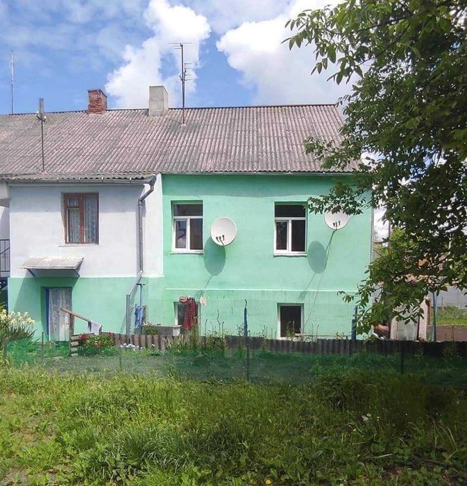 Продам квартиру на землі 3 кім.