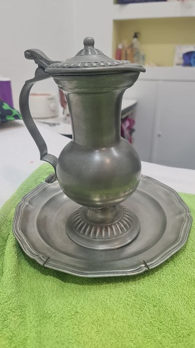 Conjunto de chá/ café  com  10 peças em Estanho