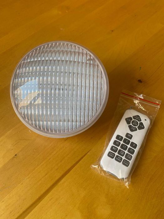 Lâmpada LED para Piscina