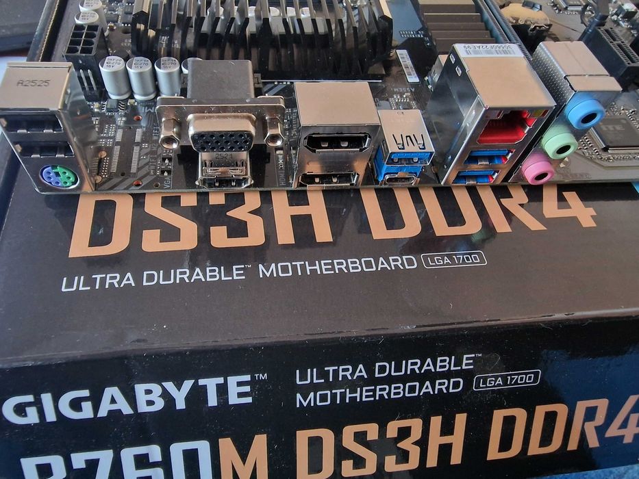 Материнська плата  1700 сокет , Gigabyte B760M DS3H DDR4. Intel B760