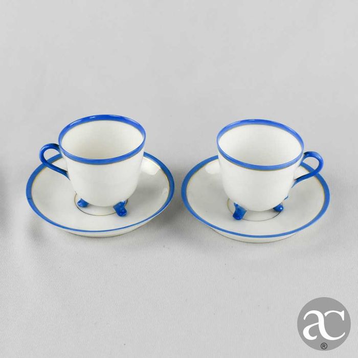 Par de chávenas em porcelana Europeia, séc. XIX