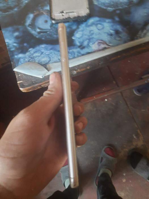 Пролам 2 телефона на запчясти