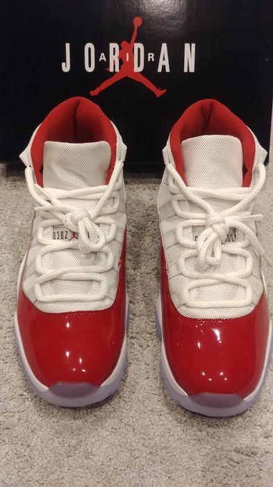 Air Jordan 11 Retro Cherry roz. 42
