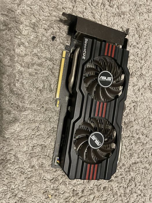 Asus GTX 660 2 gb