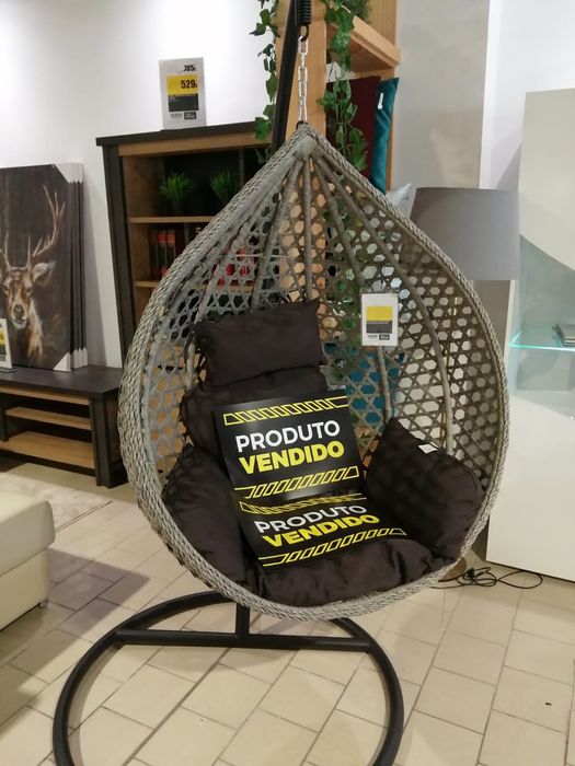 Cadeira baloiço nova