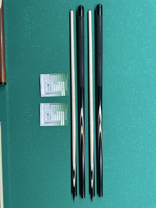 Бильярдный кий черный граб с гравировкой