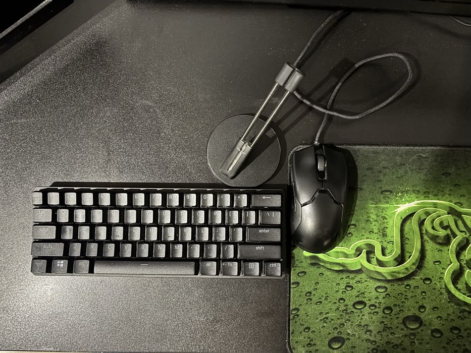 Zestaw Razer gamingowy myszka+bungee+klawiatura+podkładka