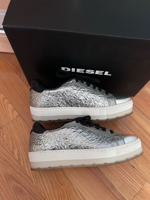 Кроссовки  женские Diesel из натуральной кожи