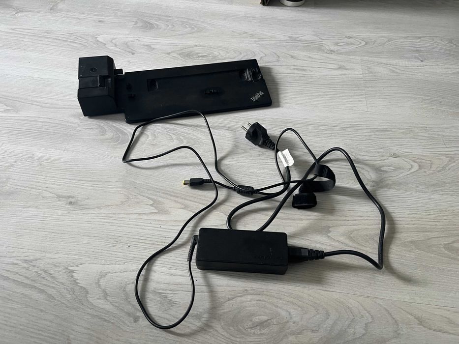 Stacja Dokująca Lenovo ThinkPad Basic Dock 40AG plus zasilacz 90W