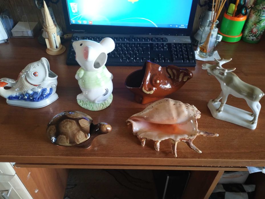 Сувениры разные: