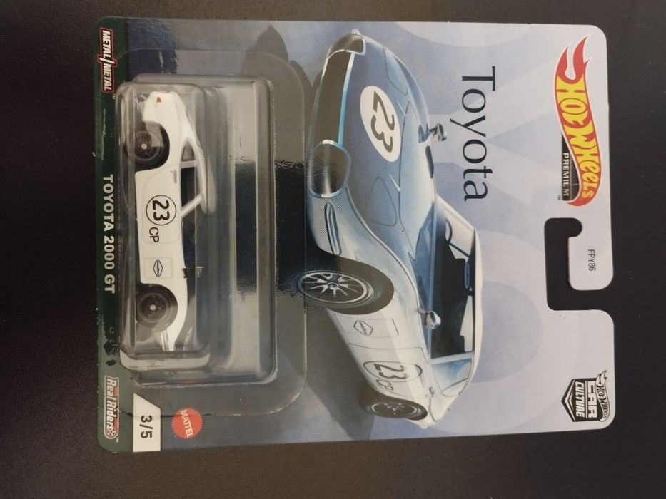Hot wheels toyota 2000gt premium