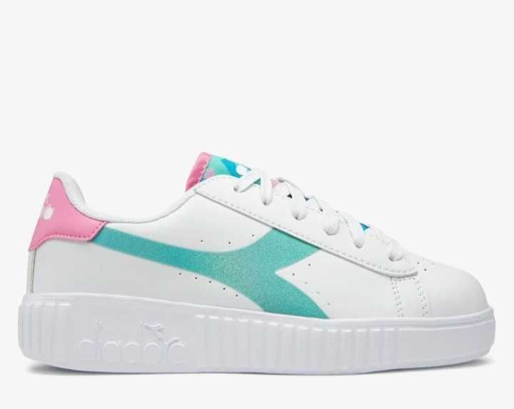 Кросівки 37 23 см