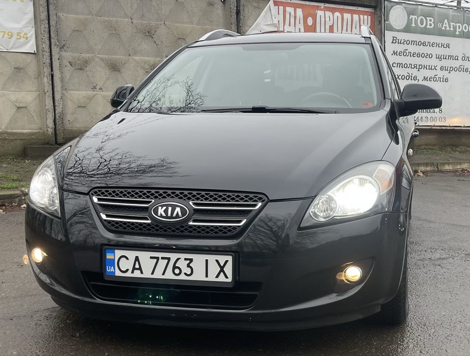 Пригнана з Європи. 1.6 CRDI. 2008 року. Чудовий економний сімейний автомобіль.перший власник в Україні. Торг присутній