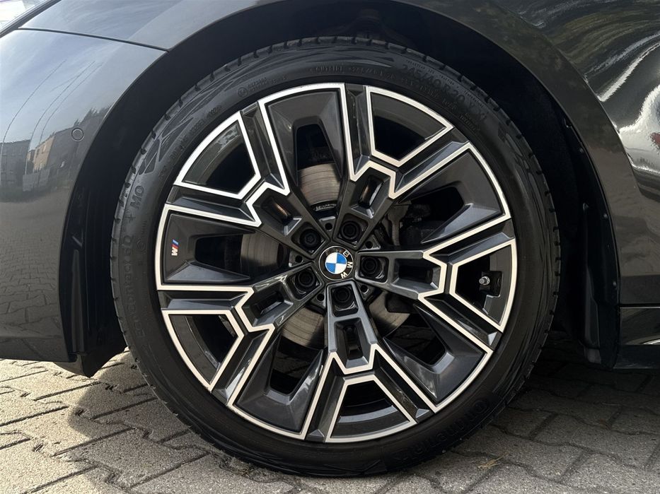 BMW Seria 5 520d xDrive Bowers&Wilkins Kamery360 Wentylacja Aktywny Temp. BSI BRI