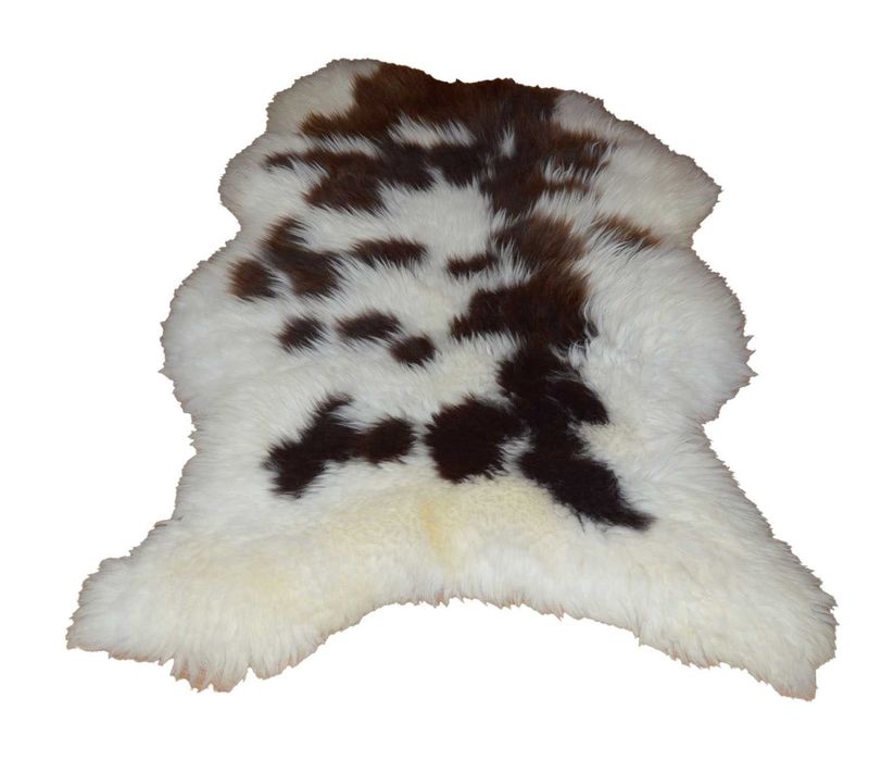 Naturalne skóry owcze jagnięce różna wielkość kolory orginalne