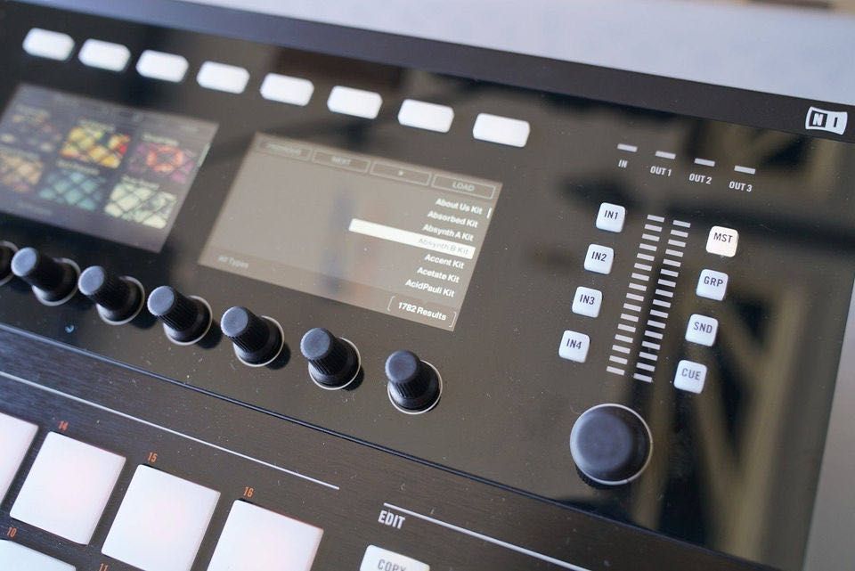 Como N O V O ! ! » Native Instruments Maschine Studio