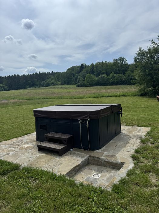 Domek w Bieszczadach Wynajem – Oaza Spokoju i Natury!-JACUZZI