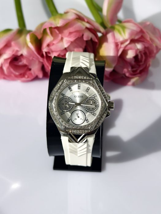 Жіночий годинник Guess