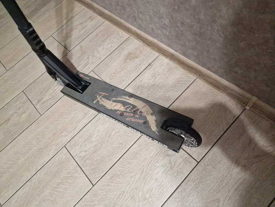 Трюковой самокат