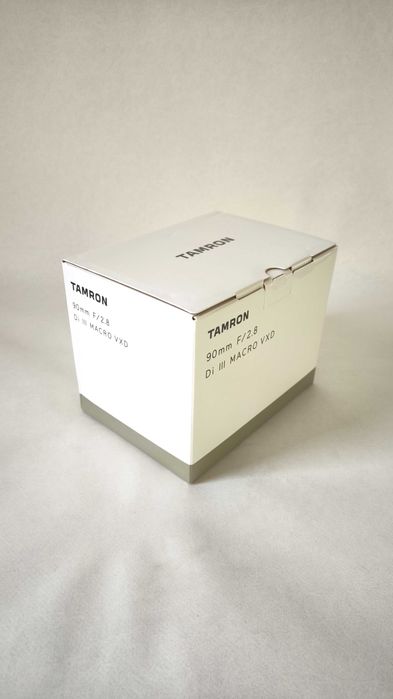 Об'єктив Tamron AF 90mm f/2,8 Di III VXD Macro (Sony-E), Новий!