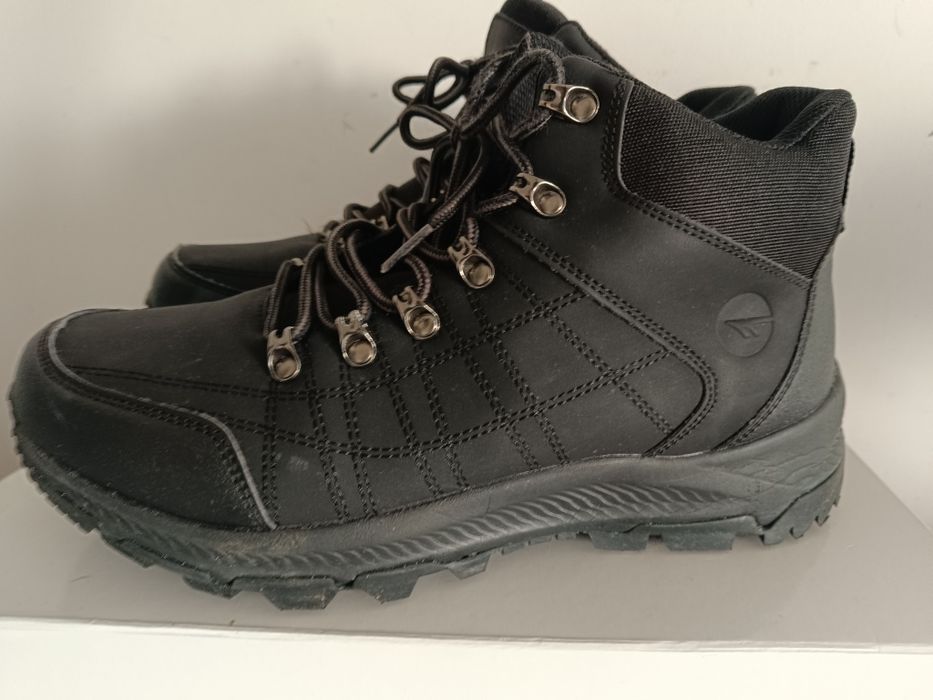 Hi-tec r.42 (26.5 cm) trekingi męskie