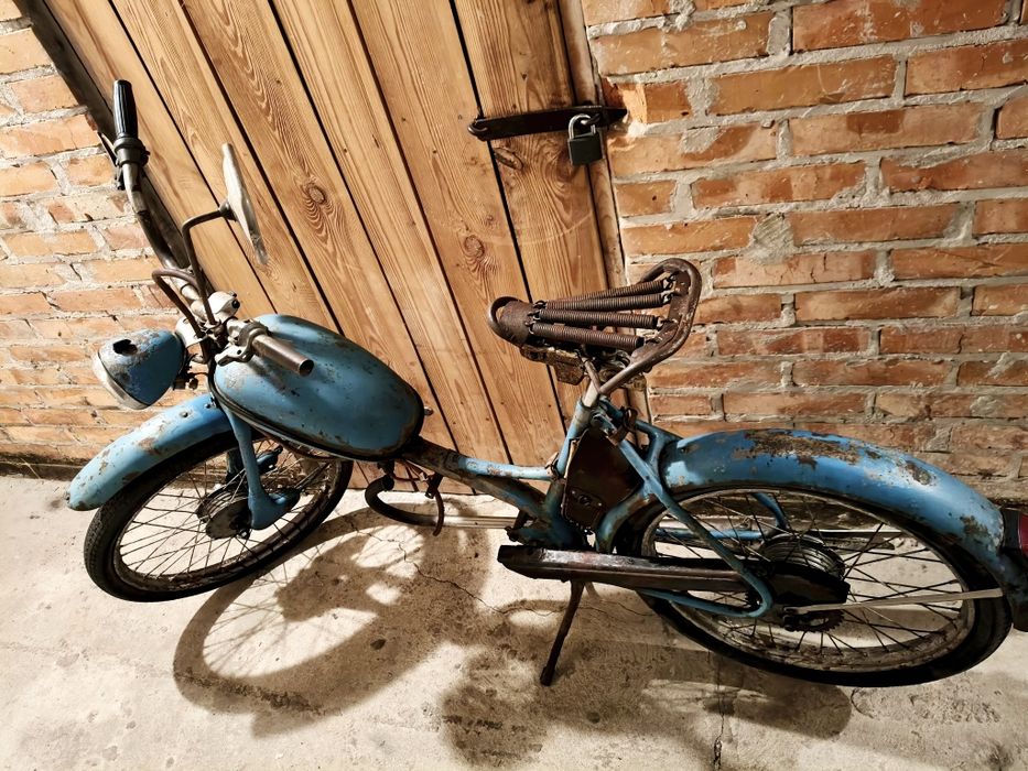 Komar 230 rama 1960