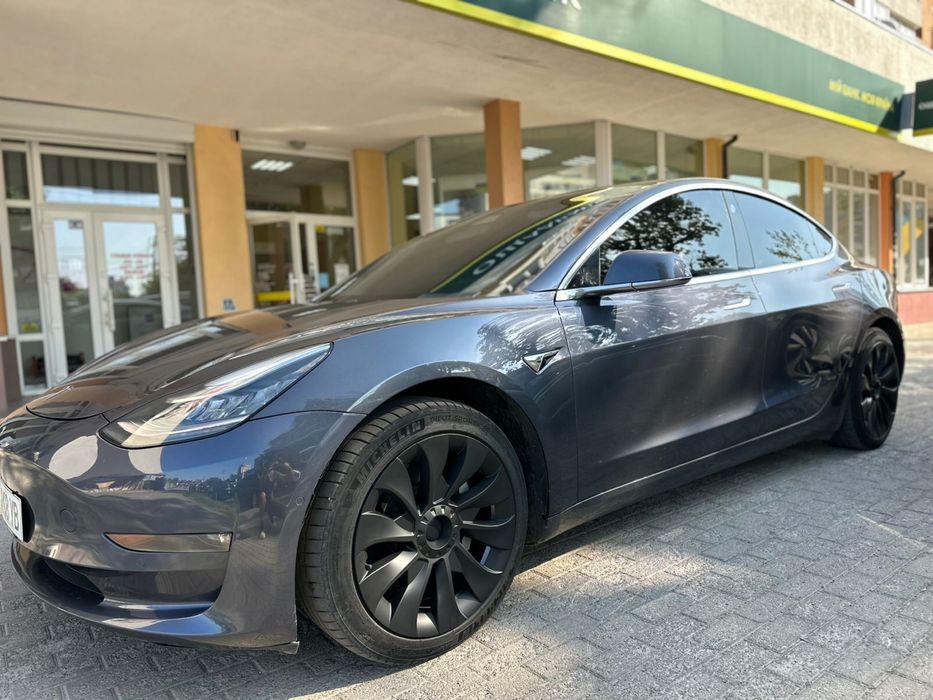 Орнедна авто  Tesla Model 3 Long Range