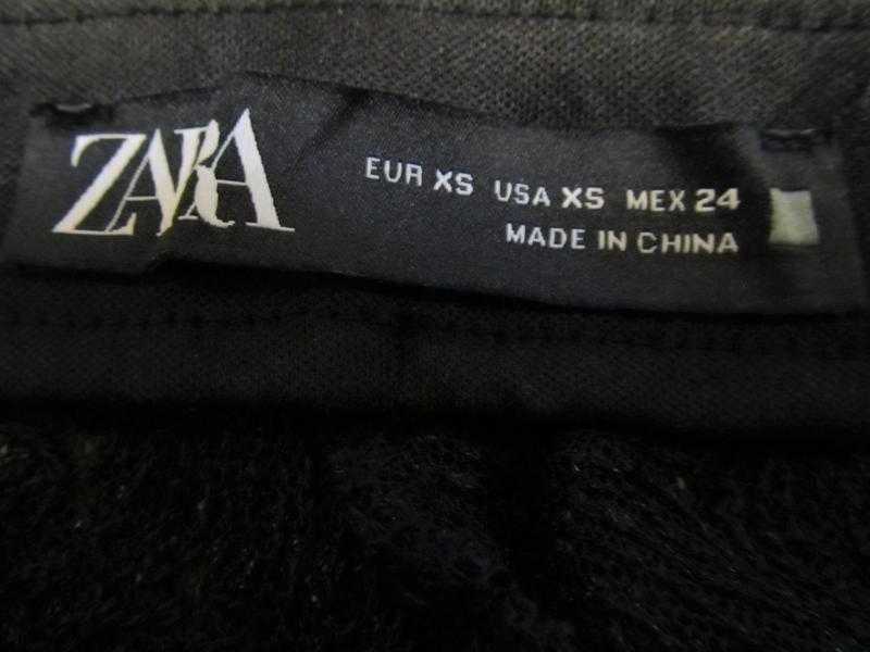 Zara  брюки клеш черные стрейч-гипюр с пайетками р.XS