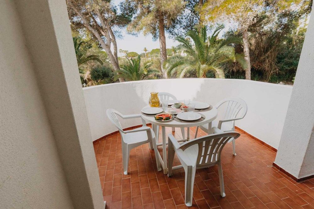 Alporchinhos (Algarve), T3 com piscina a 500 mts da praia