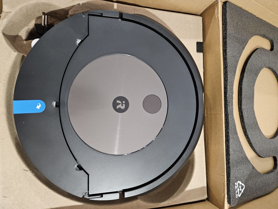 Aspirador Robot iRobot Romba J9+ - Novo c/garantia