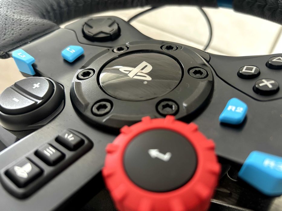 Logitech g29 PS4/PS5/PC Negociavel+ 2 anos de garantia na worten