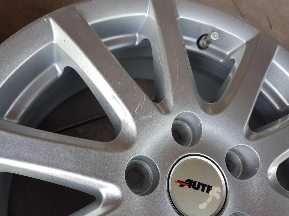 Felgi aluminiowe Ford Mondeo 6,5x16 et50 5x108 C max Kuga Focus