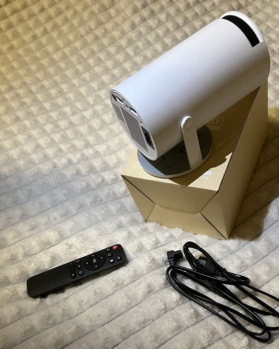 Проектор з WiFi і Bluetooth HY300/ Android 11