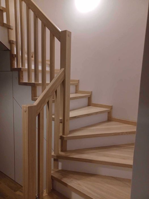 schody drewniane na beton