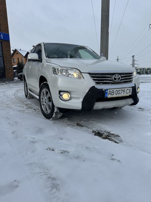 Продам авто Тойота Рав 4