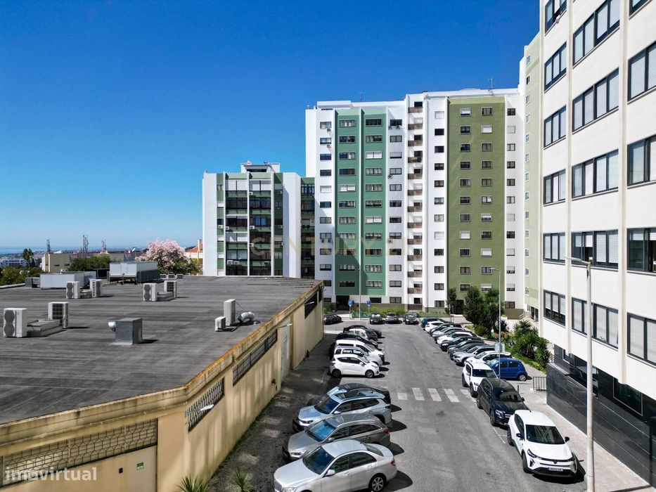 Apartamento T3 na Quinta Grande, Alfragide