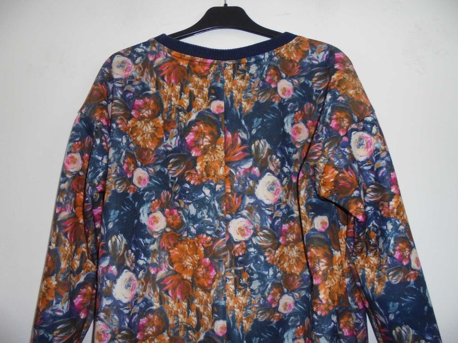 camisola de senhora da marca PULL&BEAR