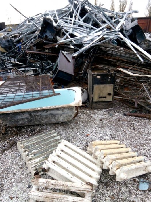 Металобрухт здати.Від 200кг.Сдать Металолом. Вивіз. Київ та обл.