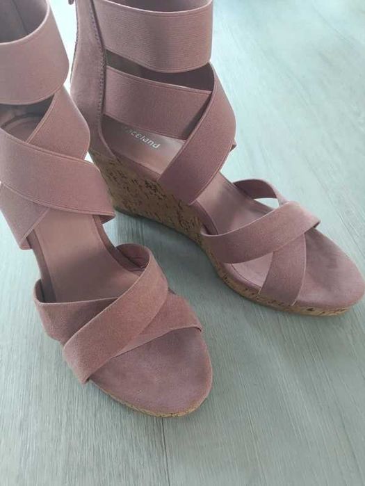 3 pary butów 39 sandały różowe graceland espadryle w kwiaty botki czarne złote