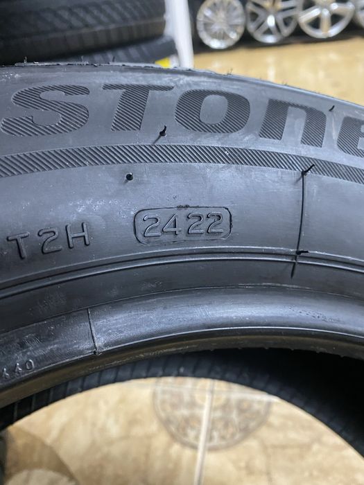 Пара 205/60/16 92Н Bridgestone BLIZZAK LM001