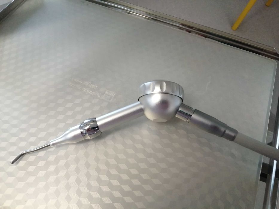 Piaskarka stomatologiczna