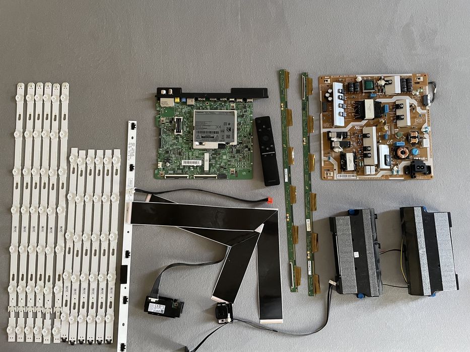 Samsung UE49MU6179 на запчастини