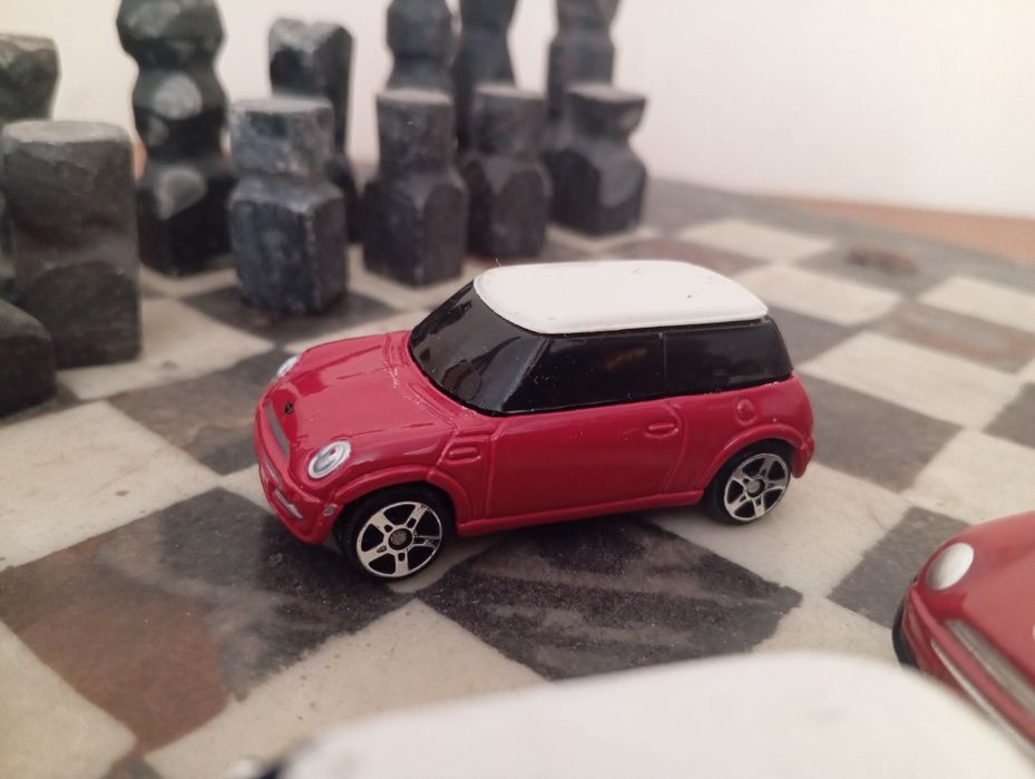 Minis ( 4 viaturas ) ( miniaturas / brinquedos )