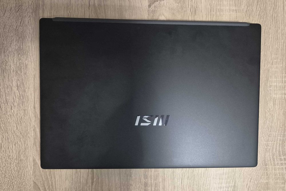 Laptop MSI Modern 15 H AI C1MG-010PL Ultra 7 155H