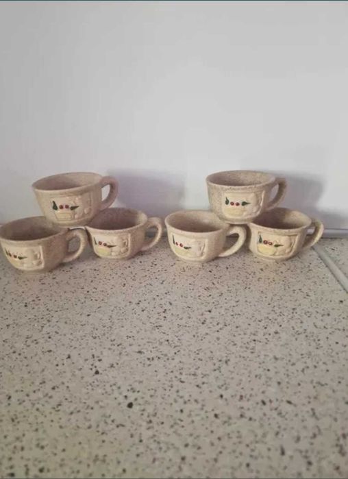 Посуд для дітей з глини