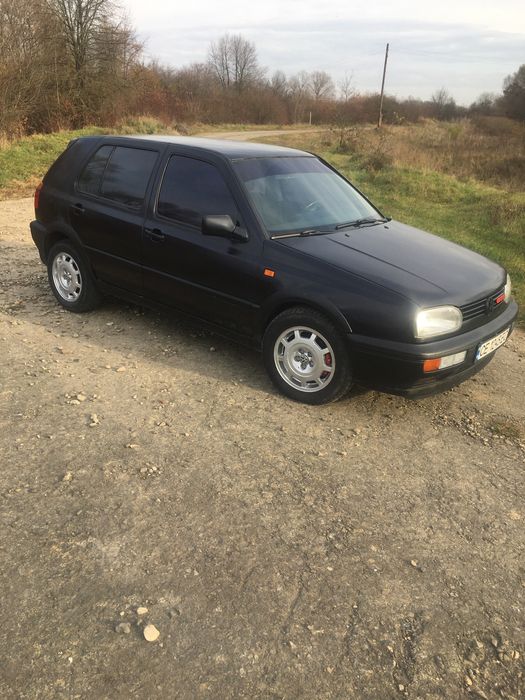 Фольсваген гольф3 GTI