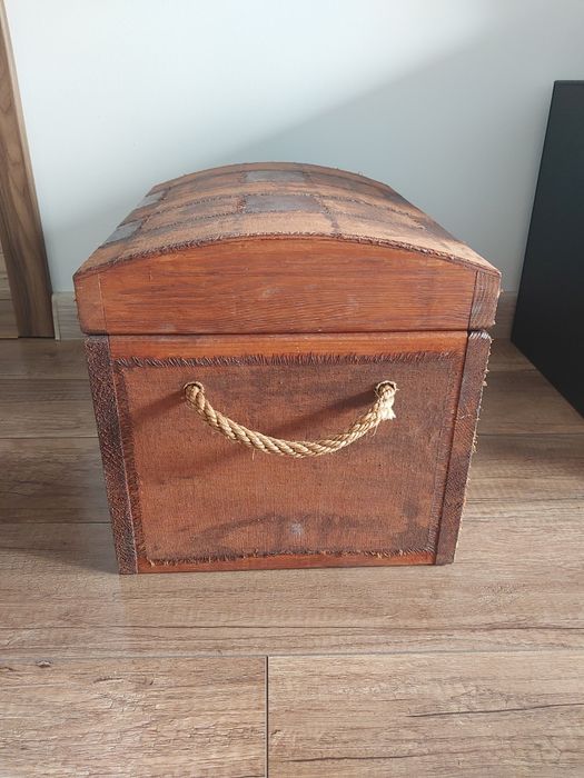 Kufer drewniany stan bdb