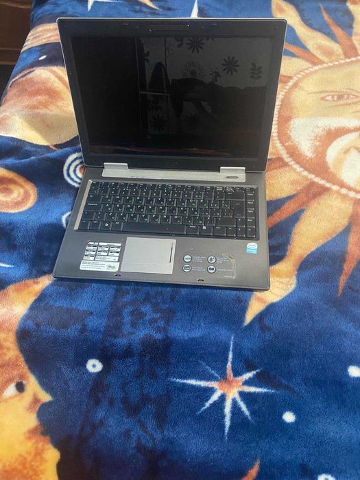 Ноутбук ASUS для відновлення чи на запчастини